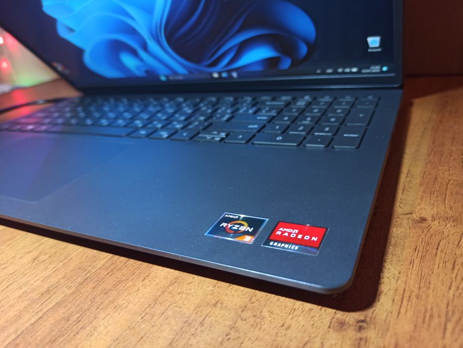 Ноутбук Dell Vostro 15 3515 НОВИЙ
