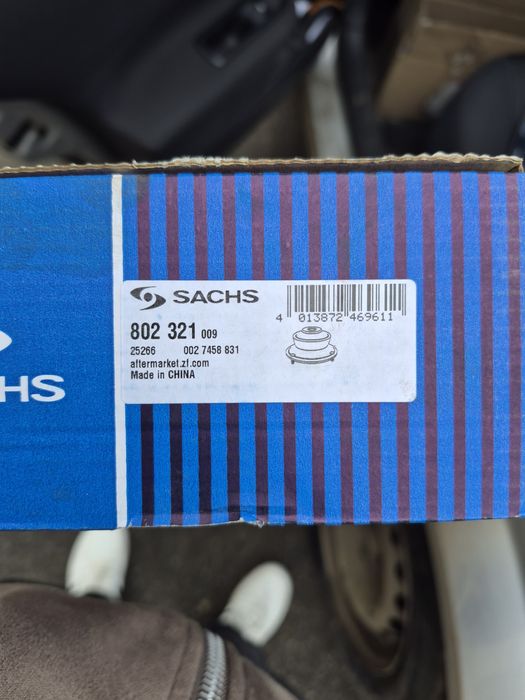 Опора переднього амортизатора Skoda/Audi/Seat/Volkswagen