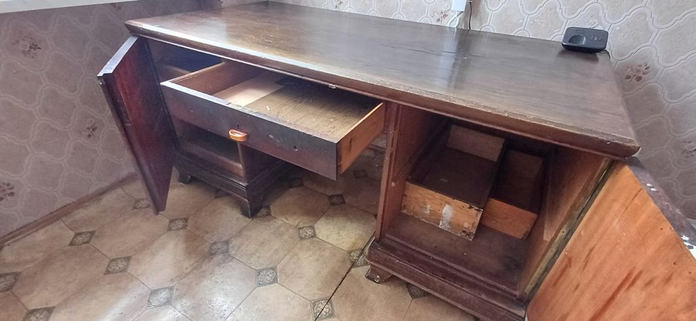 Biurko poniemieckie.