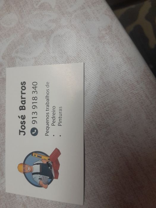 Trabalho de pedreiro e pintura
