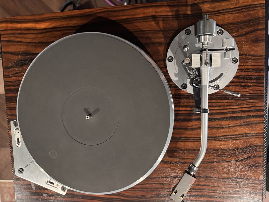 Gramofon Micro Seiki BL-91 z SAEC 407/23