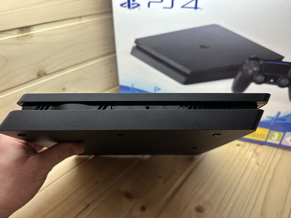 PlayStation 4 Slim 500 gb