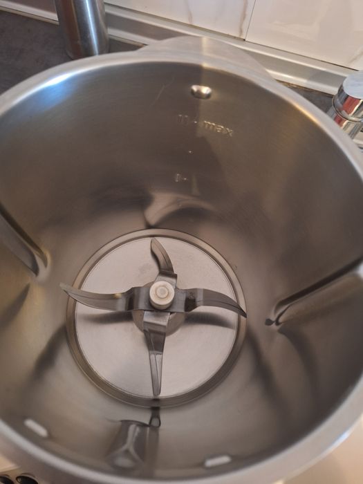 Vendo Bimby tm31 com acessórios e mala
