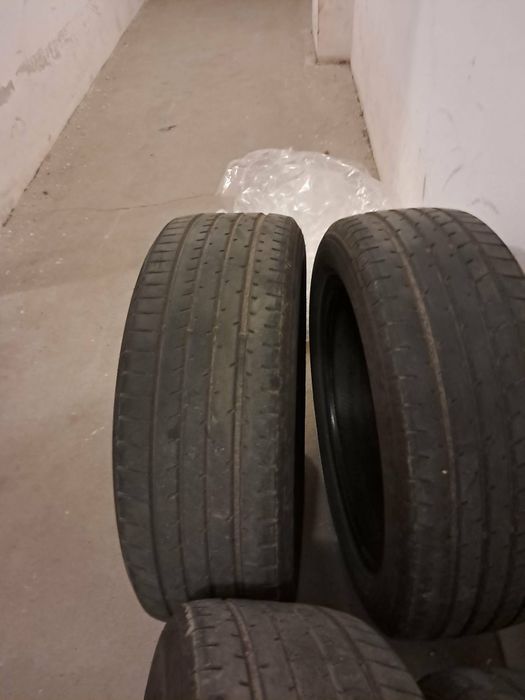 Sprzedam opony letnie Toyo 225/55/19