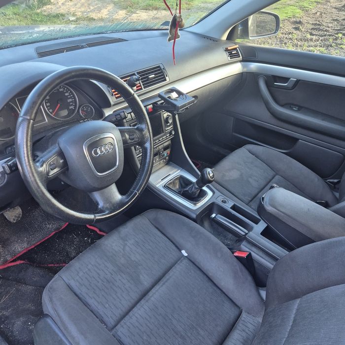AUDI A4 B7 1.9TDI 130KM