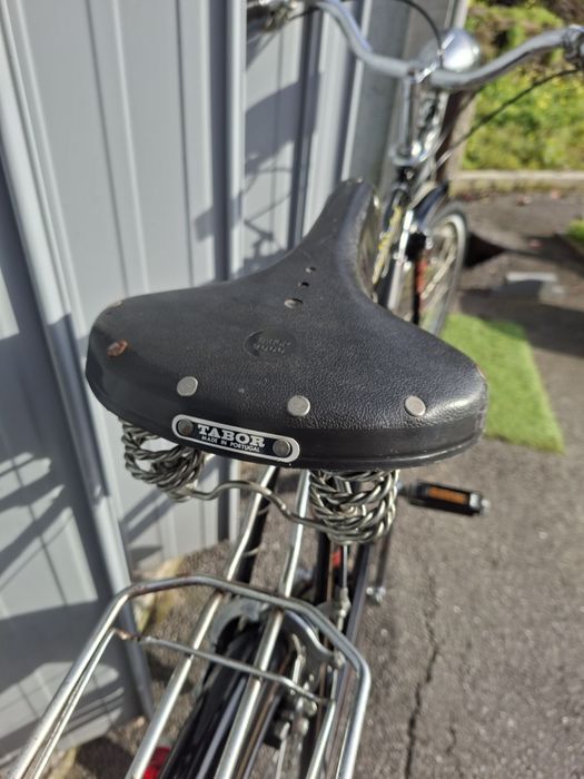 Bicicleta Vintage Clássica "Ye-Ye"