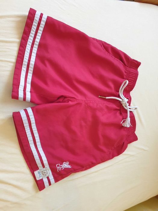 spodenki piłkarskie Liverpool under Armour