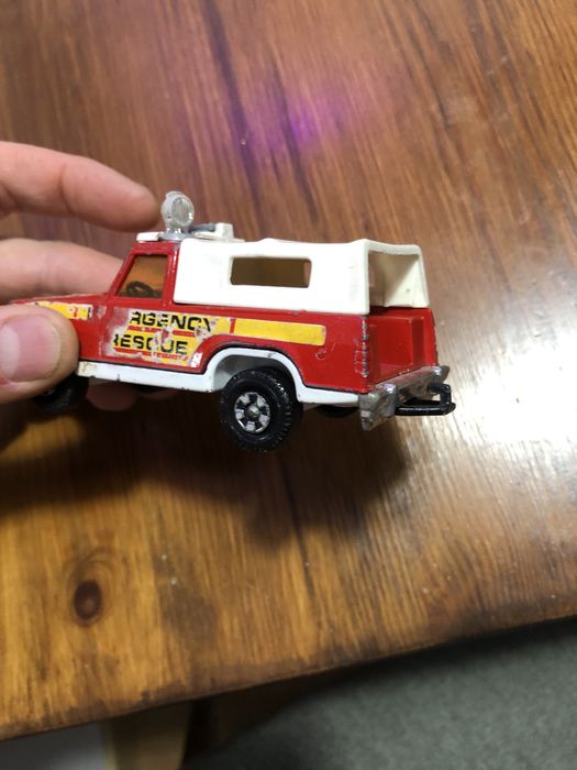 Matchbox Superkings Trail Duster Emergency