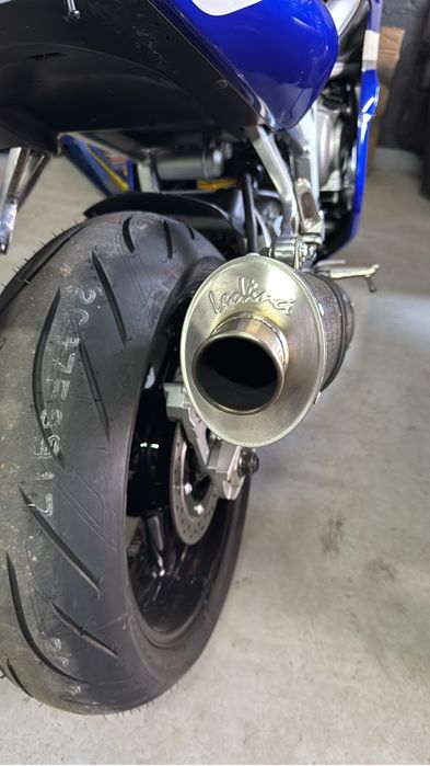 Yamaha r6.