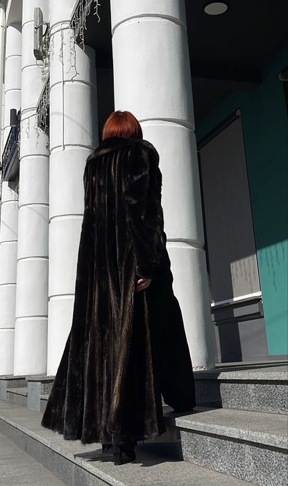 Шуба норкова AVANTI  Греція в підлогу 135 см р.46-48-50