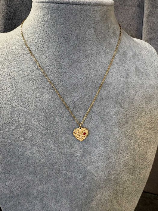 Złoty łańcuszek z zawieszką serce stal chirurgiczna