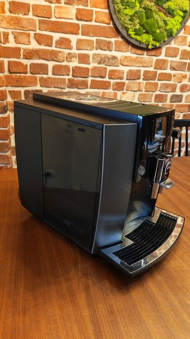 Jura E6 ekspres do kawy automatyczny