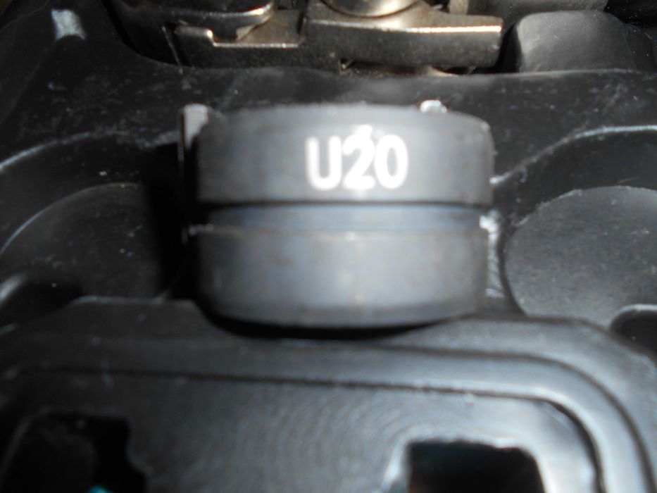 alugo alicate hidráulico de cravar