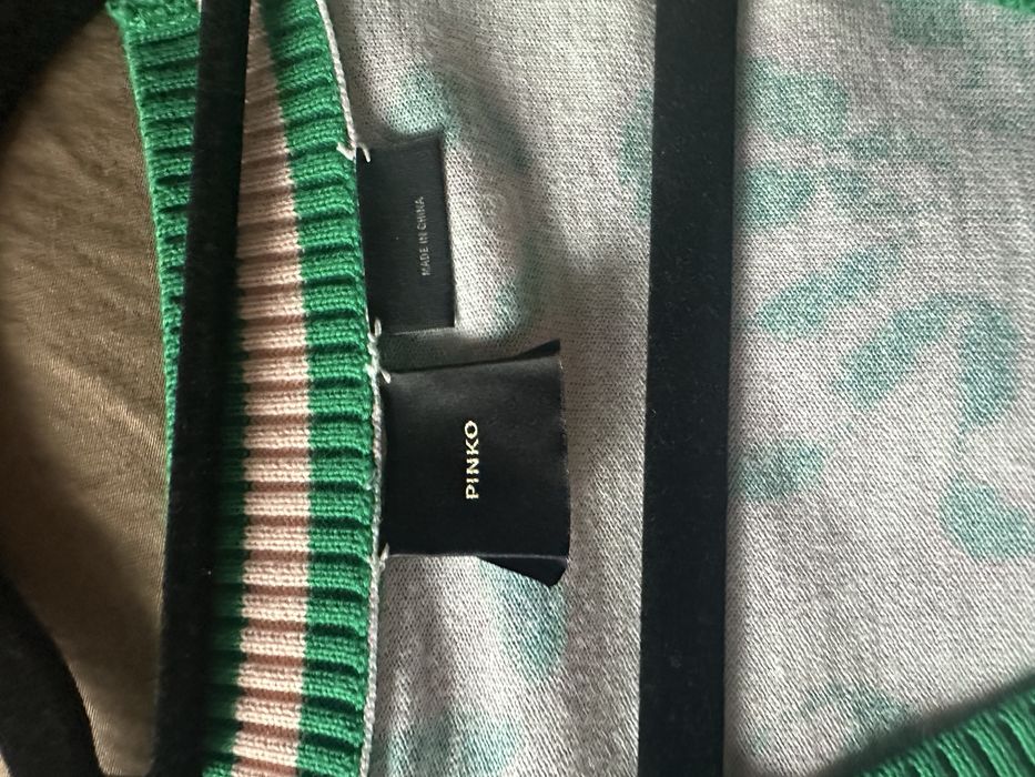 Sweterek Pinko już niedostępny