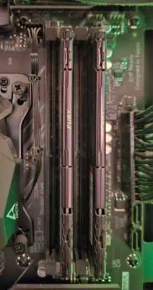 Memória RAM Fury Beast 16GB (2x8GB) DDR4-3600MHz CL17 KF436C17BBK2/16