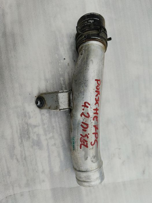 7l8129654a cayenne 958 Touareg 7p 4.2 патрубок интеркулера