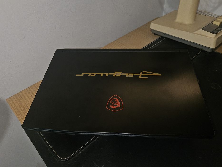 Laptop MSI GF65 RTX2060
