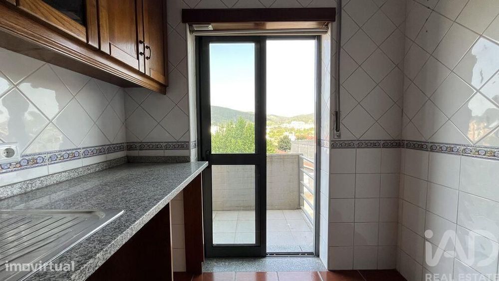 Apartamento T3 em Miranda do Corvo de 82,45 m2