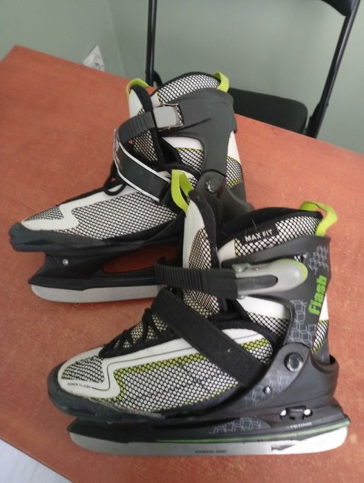 Sprzedam łyżwy regulowane rozmiar 37-40 Decatlon