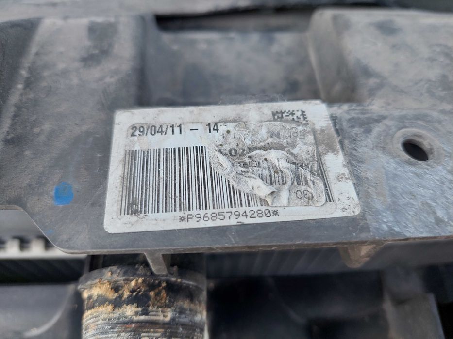 Peugeot 508 1.6 E-HDI THP Pas Przedni Kompletny chłodnice