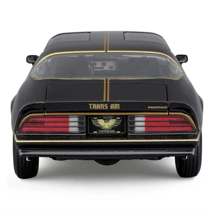 Машинка Maisto 1978 Pontiac Firebird Trans Am