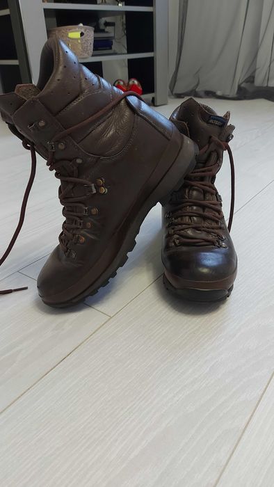 БЕРЦІ військові шкіряні