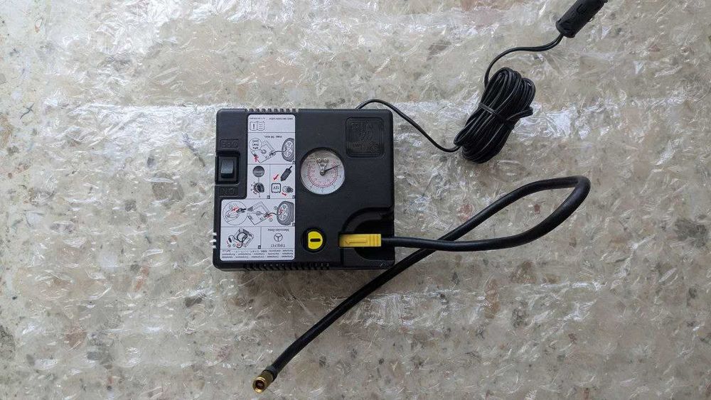 новий компресор 12v 15a, 6 атмосфер