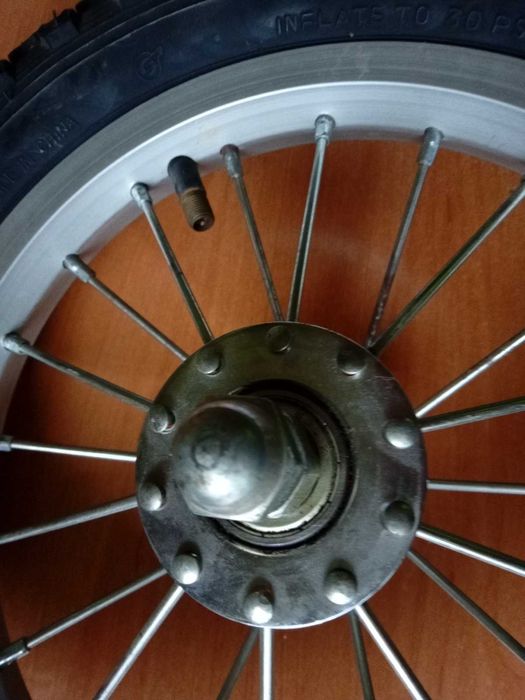 Колесо CST  NYLON  57-203 {12 1\2 * 2 1\4}