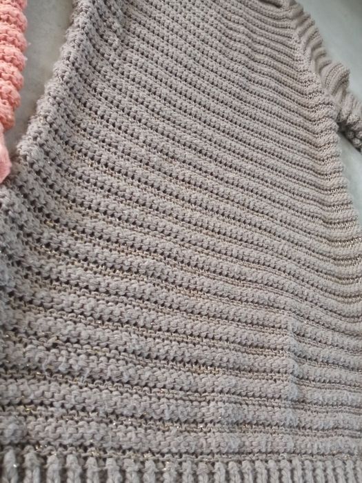 2 swetry ażurowe S-M