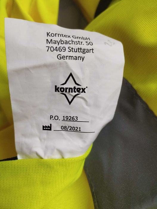 Фирменный функциональный сигнальный светоотражающий жилет Германия