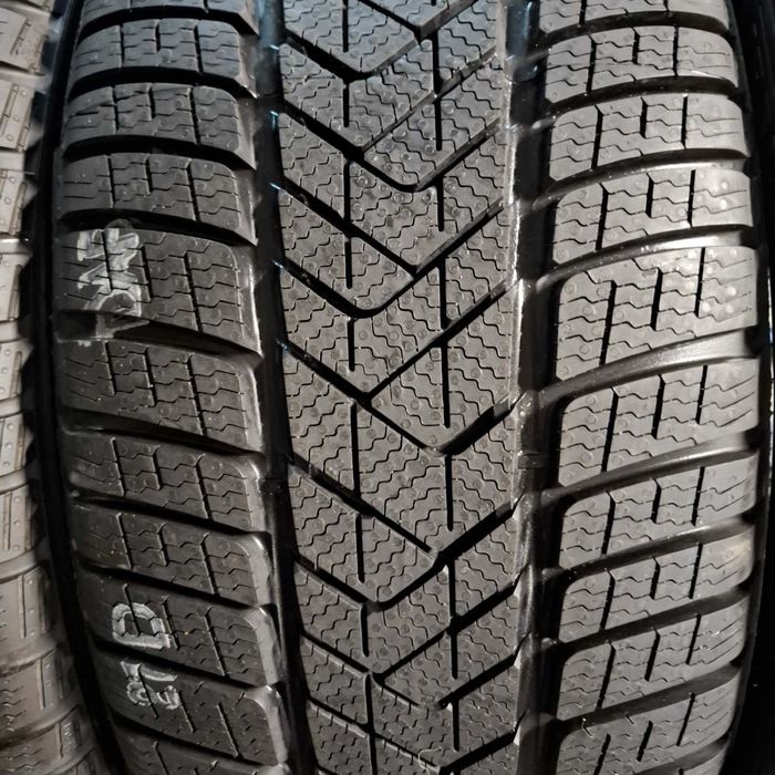275/35/20+245/40/20 R20 Pirelli Sottozero 3 RSC 4шт нові зима