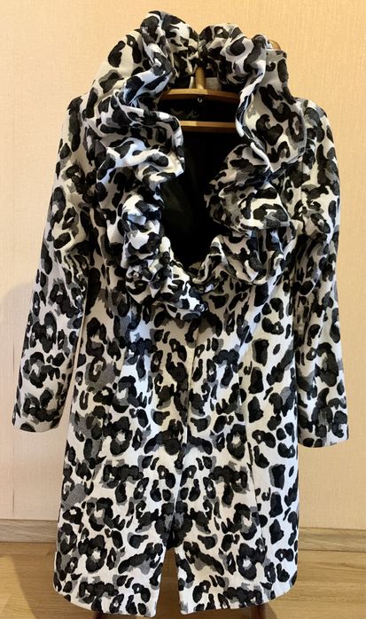 Пальто демісезонне