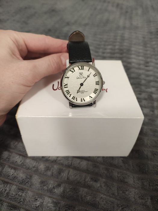 Годинник жіночий оригінал