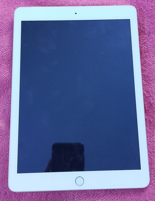 Продам робочий iPad