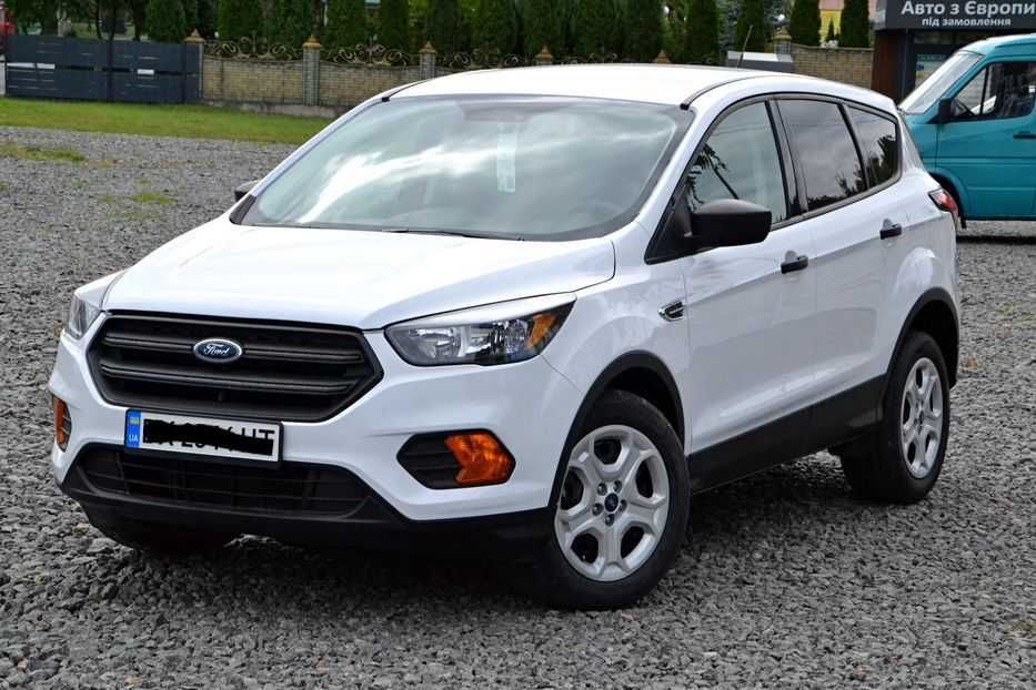 Продам Ford Escape SE 2019 года