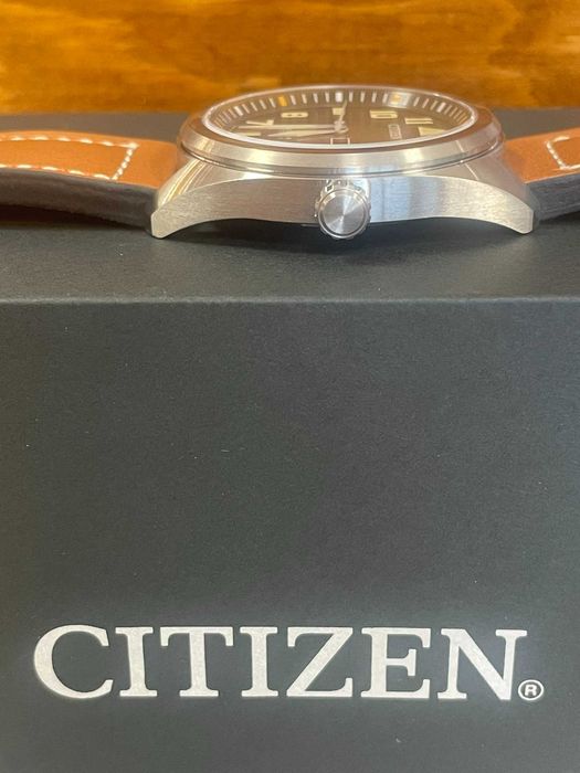 Relógio Citizen Eco-Drive - Super Titanium - Novo c/ Garantia