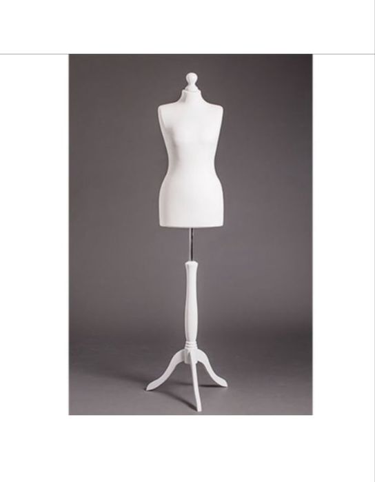 Манекен для нареченої і нареченого