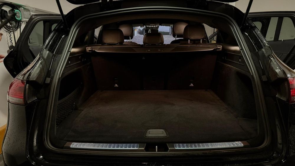 Excelente Mercedes EQC 400 4Matic