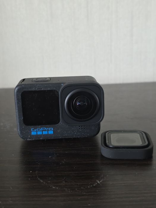 GoPro 12 з оригінальною  ширококутною лінзою