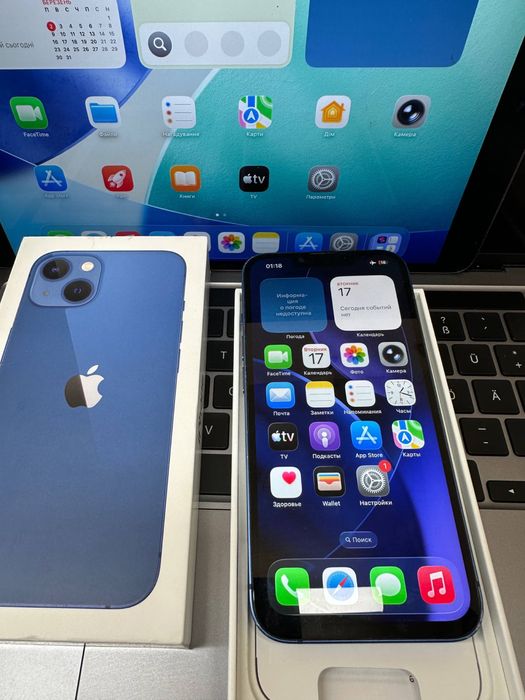 Продам телефон - айфон IPhone 13 256GB Blue