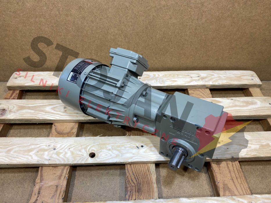 motoreduktor / przekładnia 0,37kW 140obr. 3fazowy