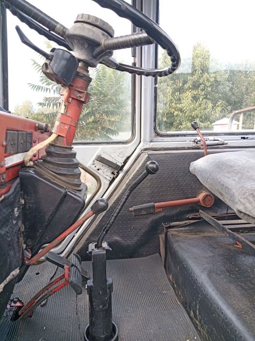 Трактор ЮМЗ-6АКЛ