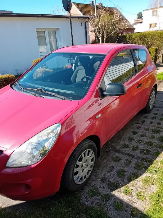 hyndai i20 1,2b 2010r