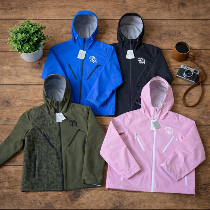 Вітровка Mertra Script Shell Jacket Black ,Blue , Pink, Brown