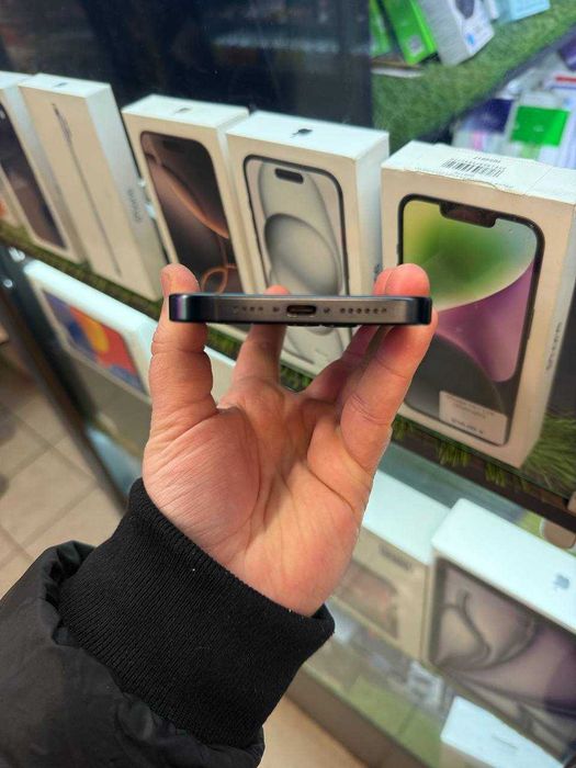 Б/У iPhone 15 Pro Max 256 ГБ Blue Titanium