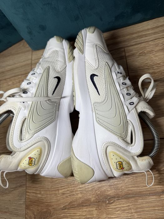 кросівки Nike Zoom 2K