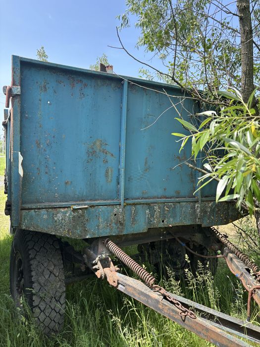 В продажі 2 причіпа один на МАЗ колесах