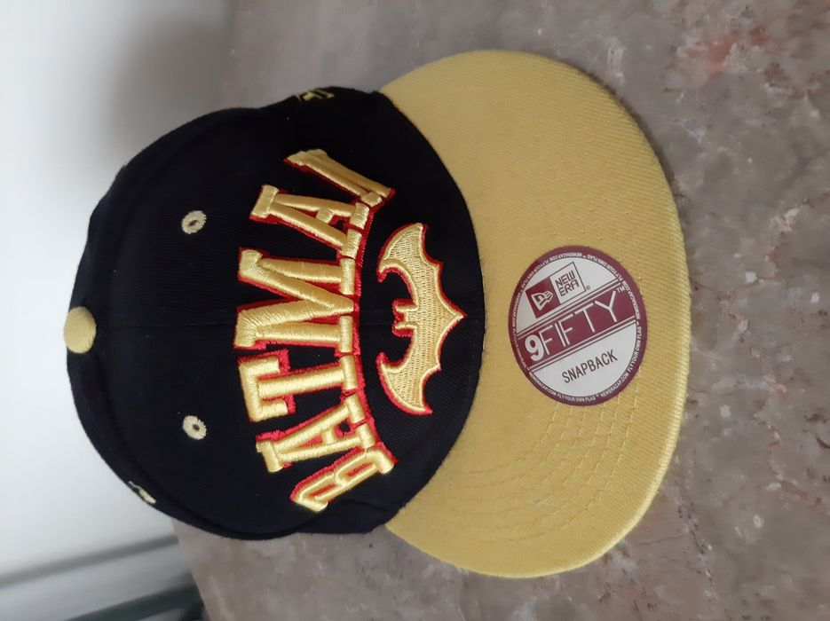 Boné para jovem como novo,regulável, dá para vários tamanhos