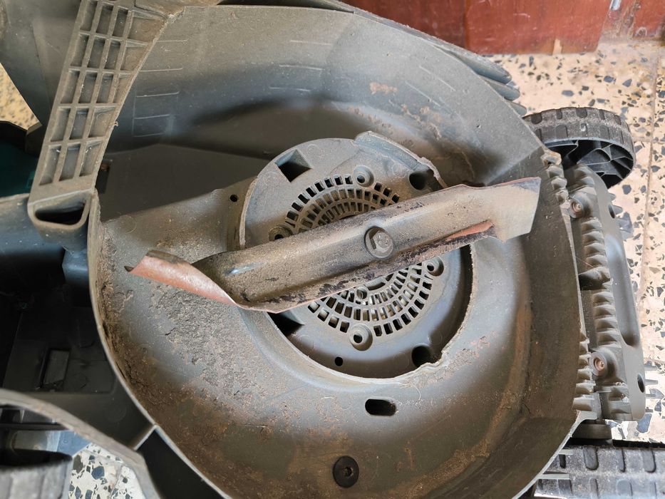 Corta relva elétrico Gardena 1200W