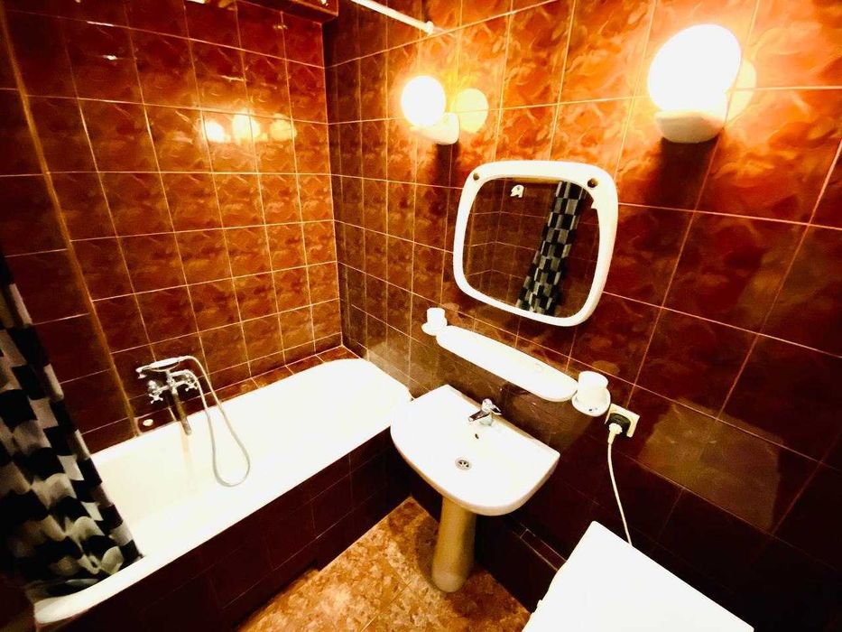 Продаж 2 кім. квартира вул. Поповича ( самий центр) - 120000 дол. - View 6